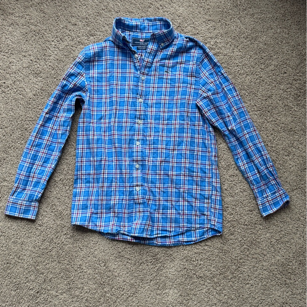 Boys paid blue vineyard vines button down
